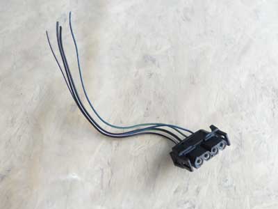 BMW 4 Pole 4 Wire Black Connector Plug w/ Pigtail 61131378134